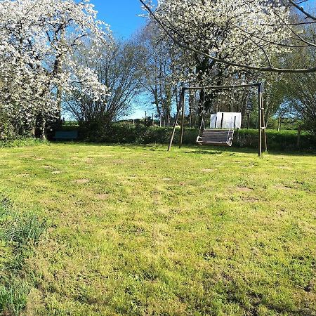 Au Lutin Pomme - Maison De Vacances Bretagne Mellé Exteriör bild