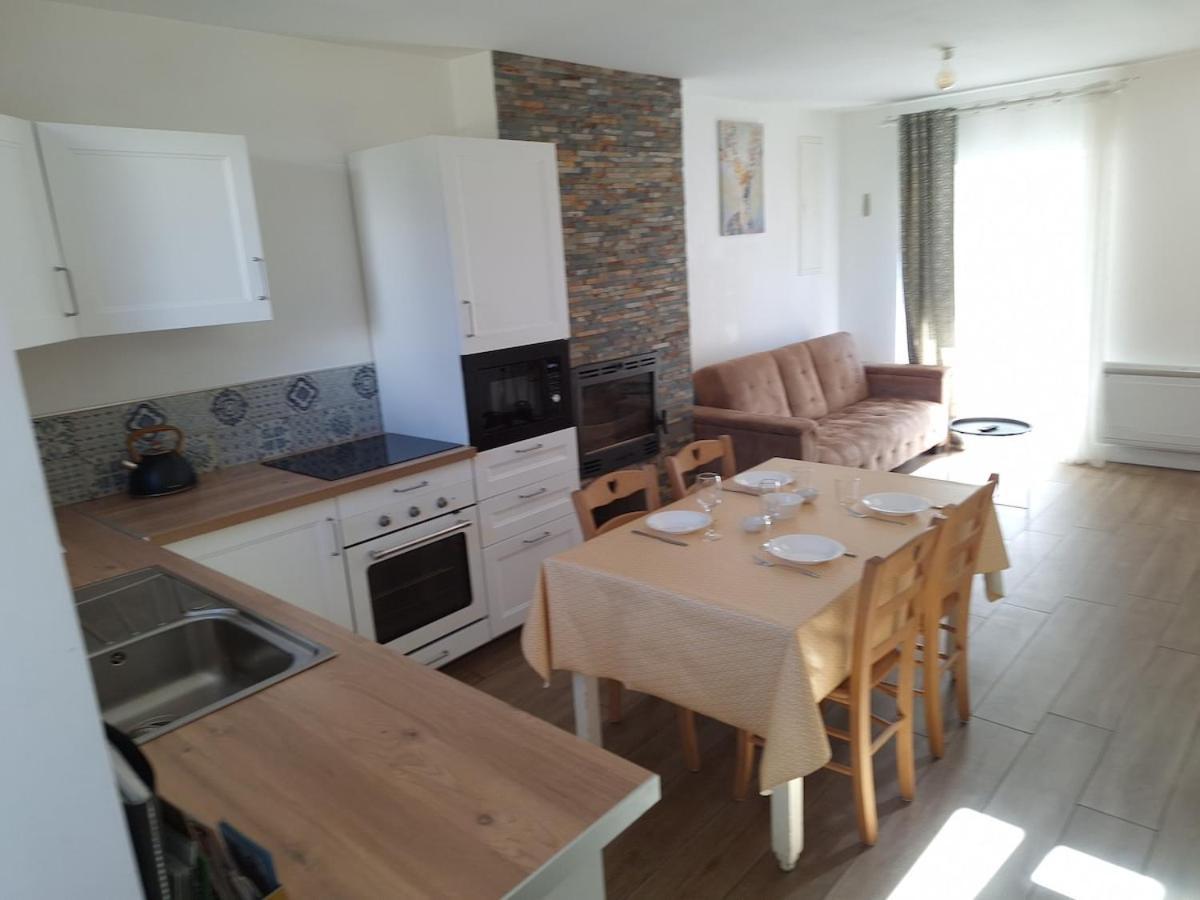 Au Lutin Pomme - Maison De Vacances Bretagne Mellé Exteriör bild